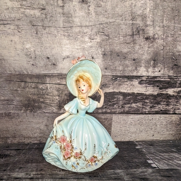 Josef Originals Lady 'Love Rendez Vous' - Picture 1 of 6